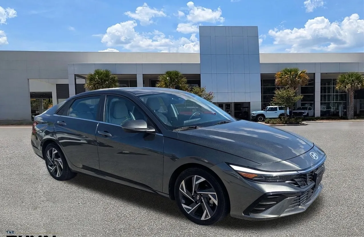 2025 Hyundai Elantra